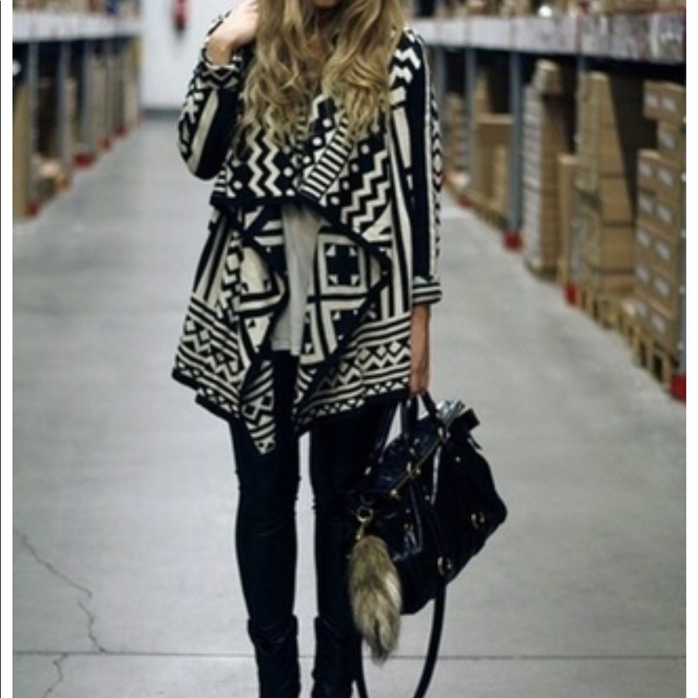 Black/beige geometric print cardigan